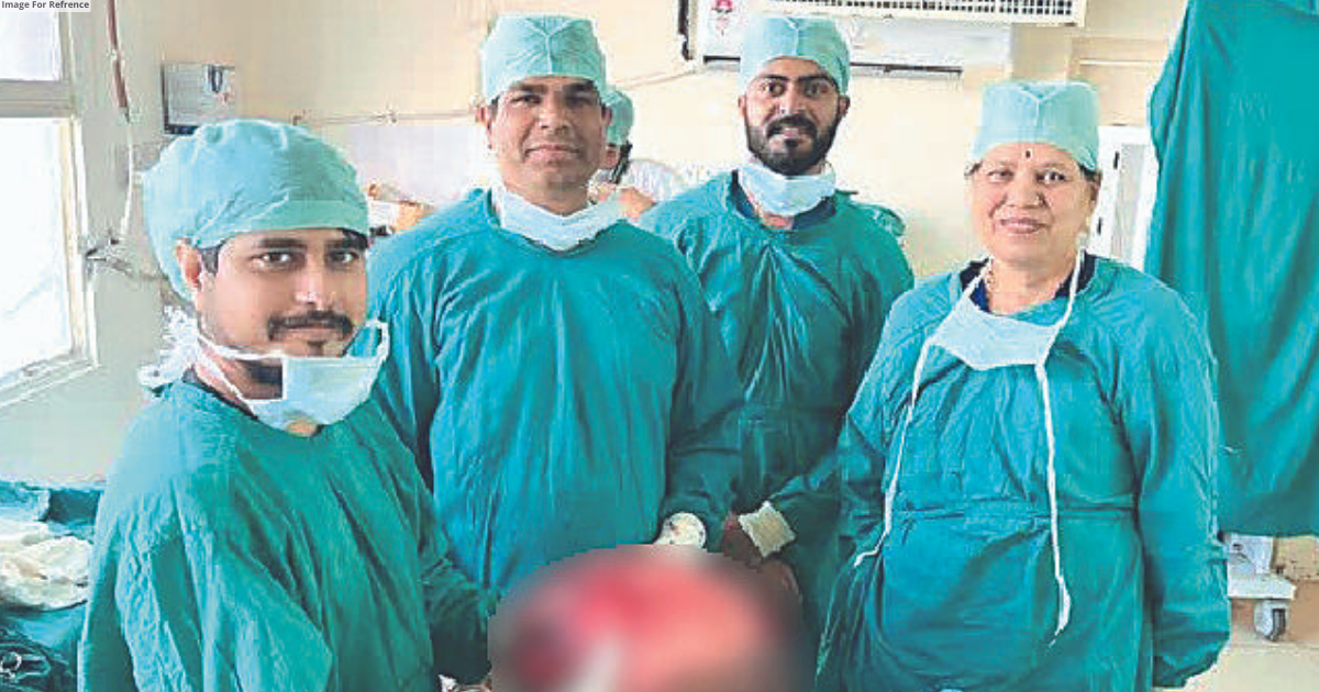 13 kg lump removed from woman’s breast